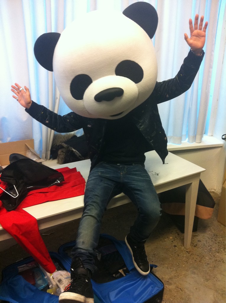Big bang Taeyang sbio a su twitter unas fotos de oso 26iui
